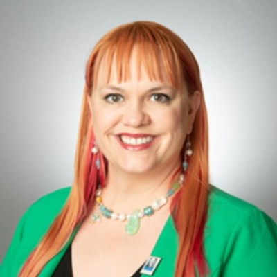 Stephanie Nelson - Retro Report